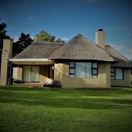 Hlalanathi Drakensberg Resort เบิร์กวิลล์ ภายนอก รูปภาพ