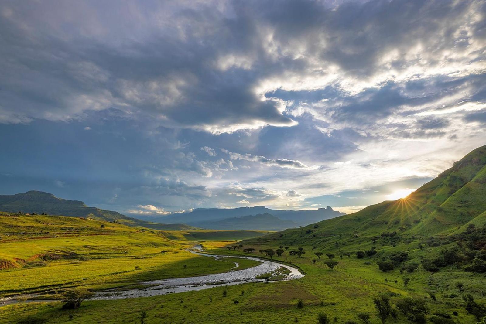 Hlalanathi Drakensberg Resort เบิร์กวิลล์ ภายนอก รูปภาพ